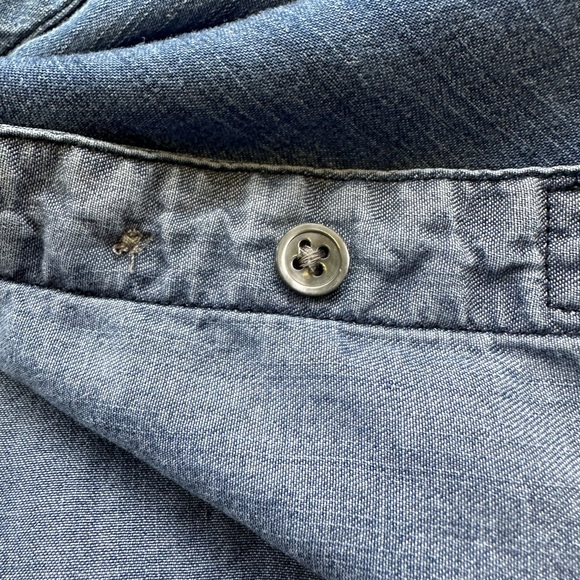 Rails 2 Tone Tencel Denim Chambray Button Down Size S - Picture 10 of 10